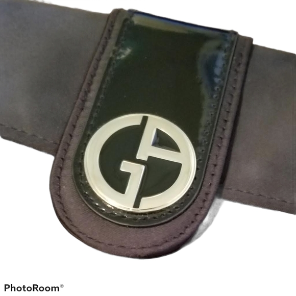 GIORGIO ARMANI Clutch (9.5" ร 5.5") - Picture 2 of 11